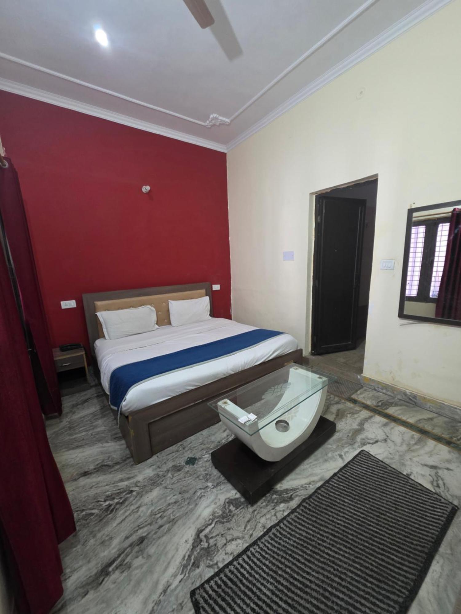 Siddhi Vinayak Hotel And Banquet Bhīm Tāl Eksteriør bilde